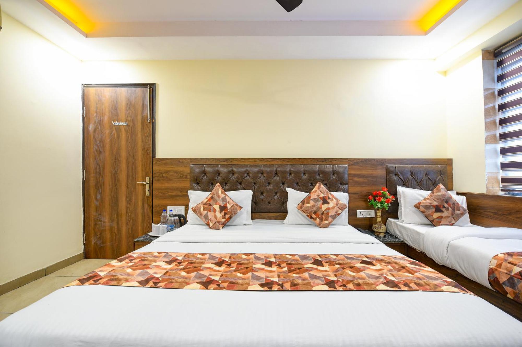 Hotel Le Grand - Walk-In From Rk Ashram Metro Station نيودلهي المظهر الخارجي الصورة