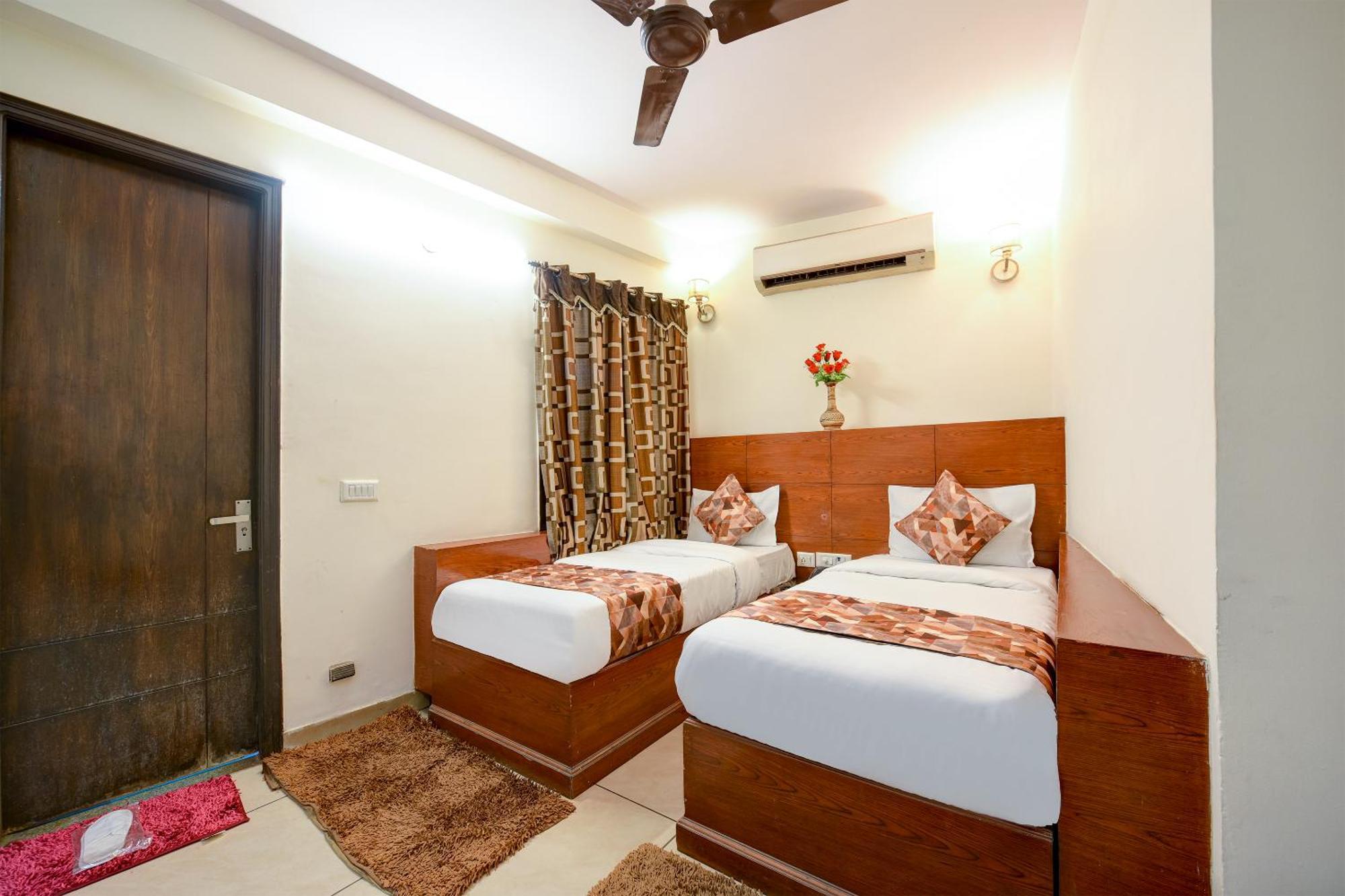 Hotel Le Grand - Walk-In From Rk Ashram Metro Station نيودلهي المظهر الخارجي الصورة