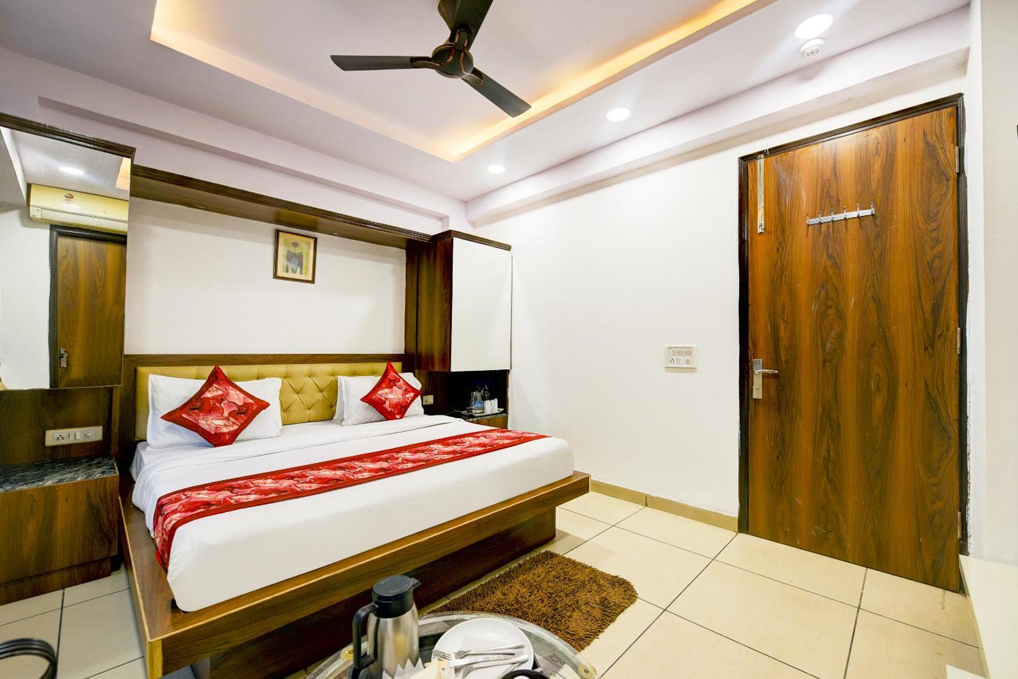 Hotel Le Grand - Walk-In From Rk Ashram Metro Station نيودلهي المظهر الخارجي الصورة