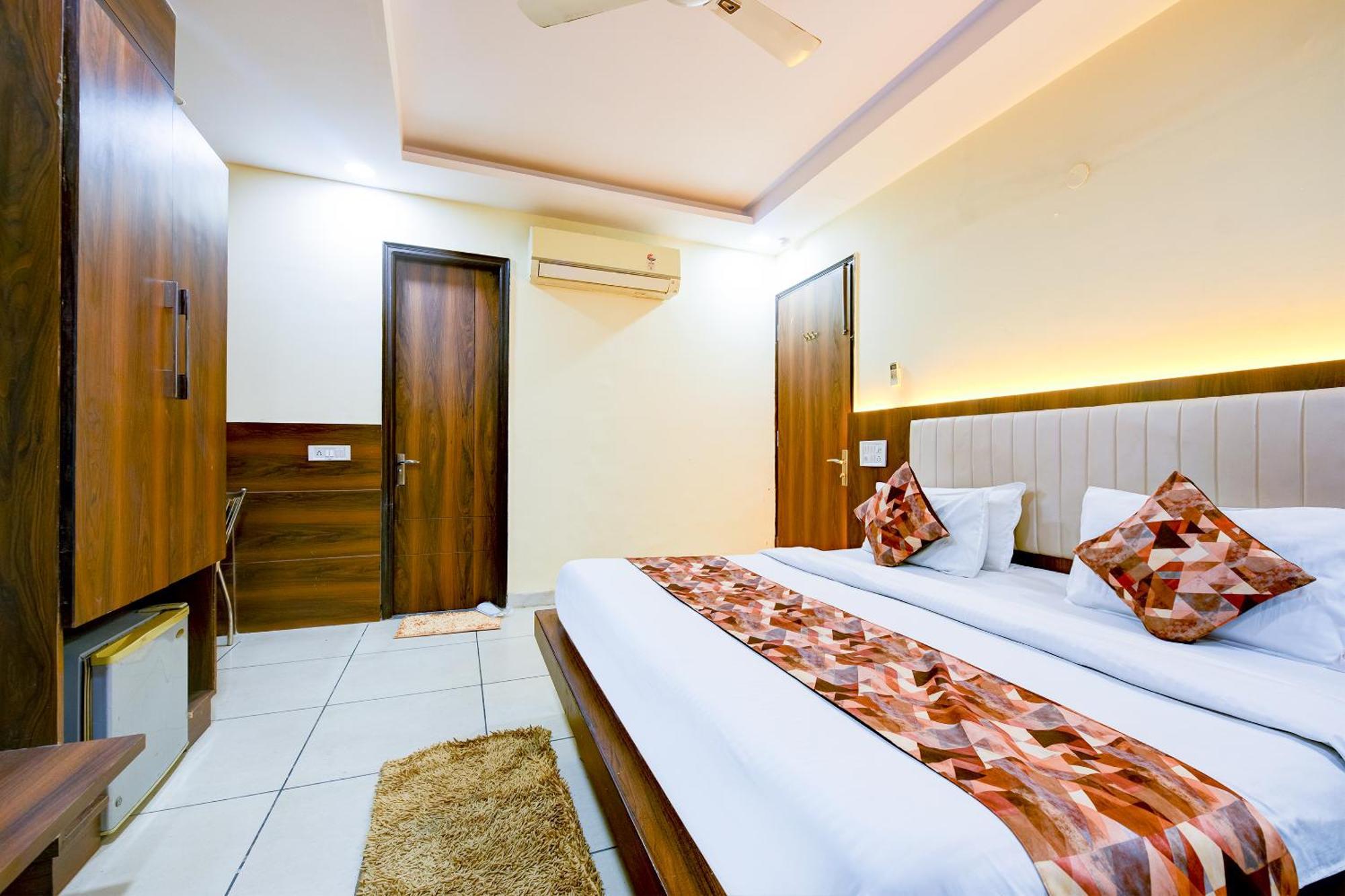 Hotel Le Grand - Walk-In From Rk Ashram Metro Station نيودلهي المظهر الخارجي الصورة