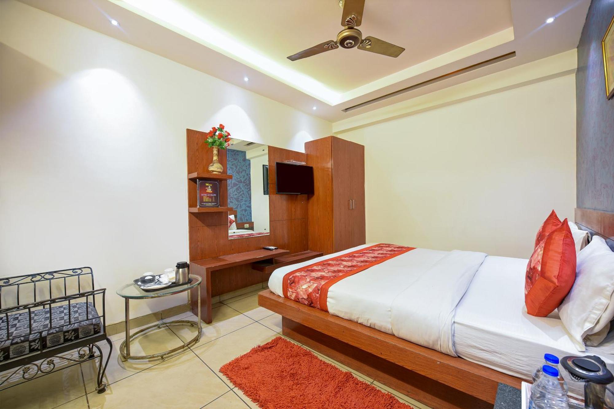 Hotel Le Grand - Walk-In From Rk Ashram Metro Station نيودلهي المظهر الخارجي الصورة