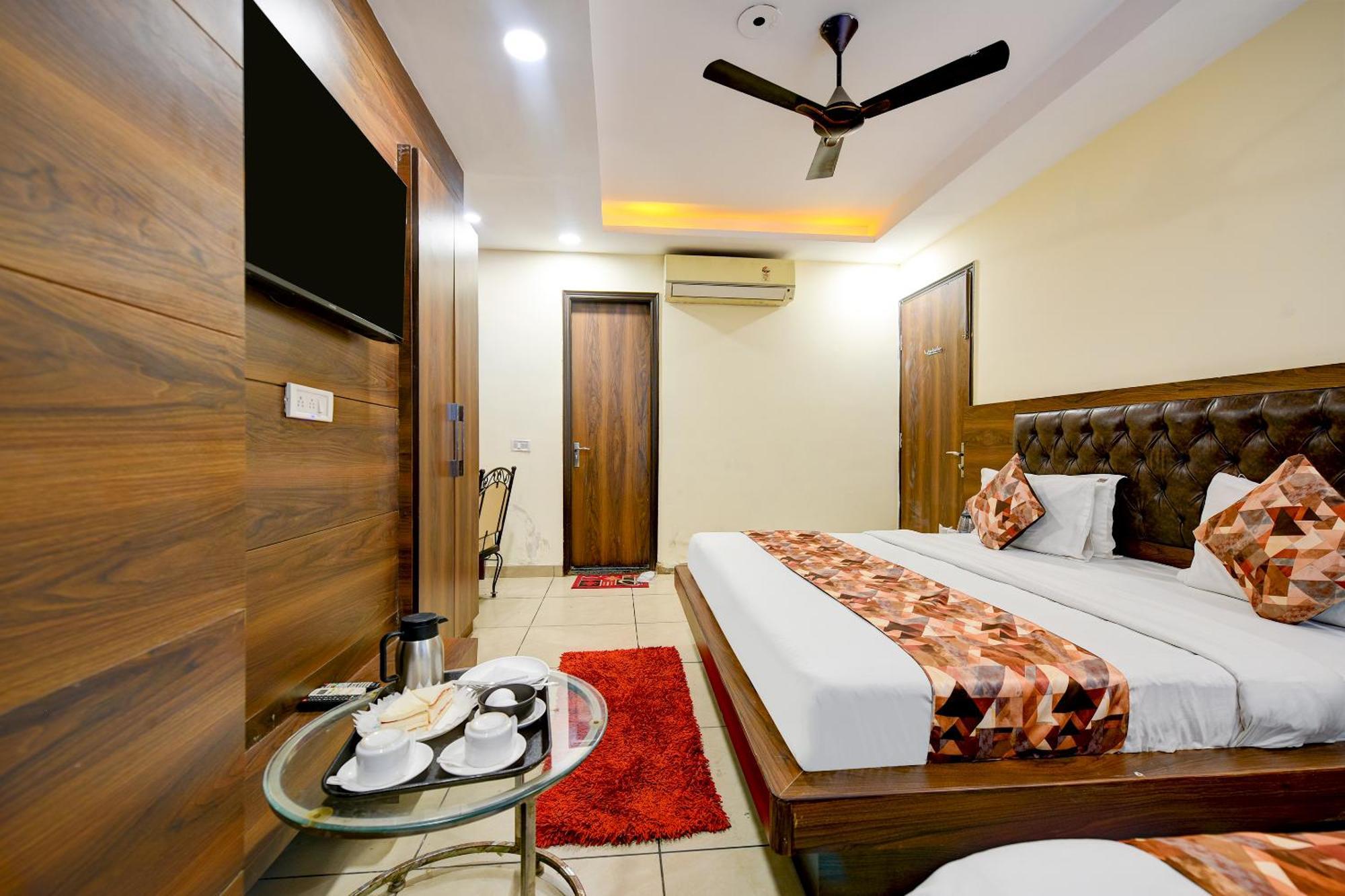 Hotel Le Grand - Walk-In From Rk Ashram Metro Station نيودلهي المظهر الخارجي الصورة